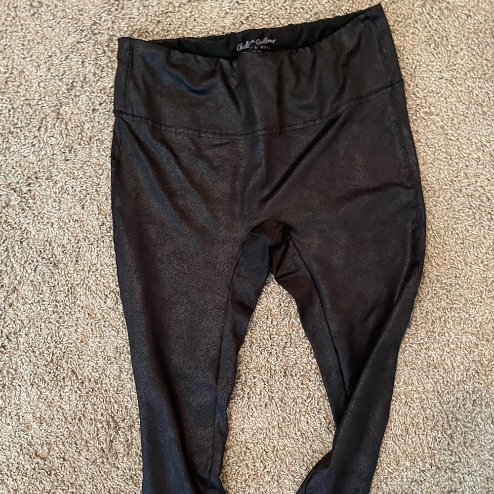 Chelsea Deboer faux leather leggings